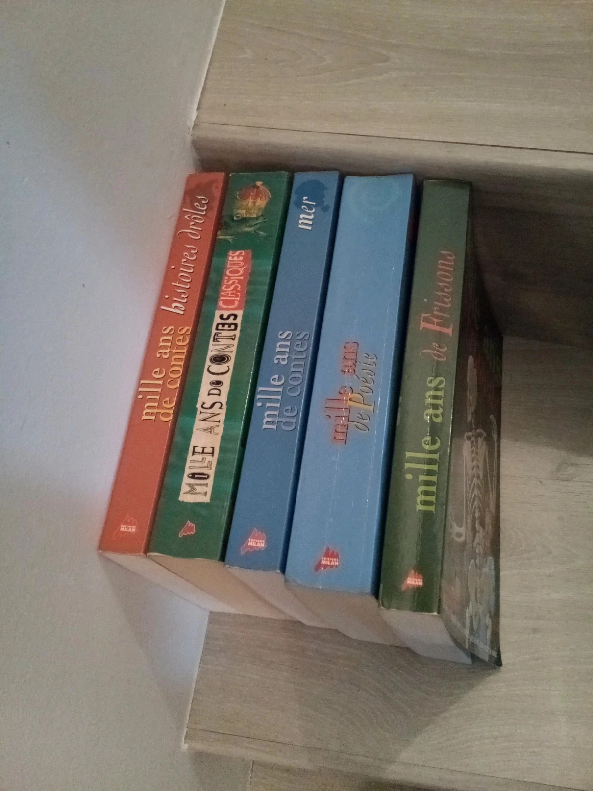 5 gros livres mille ans de contes – photo 2